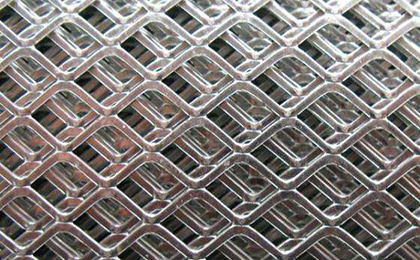 軋平鋼板網